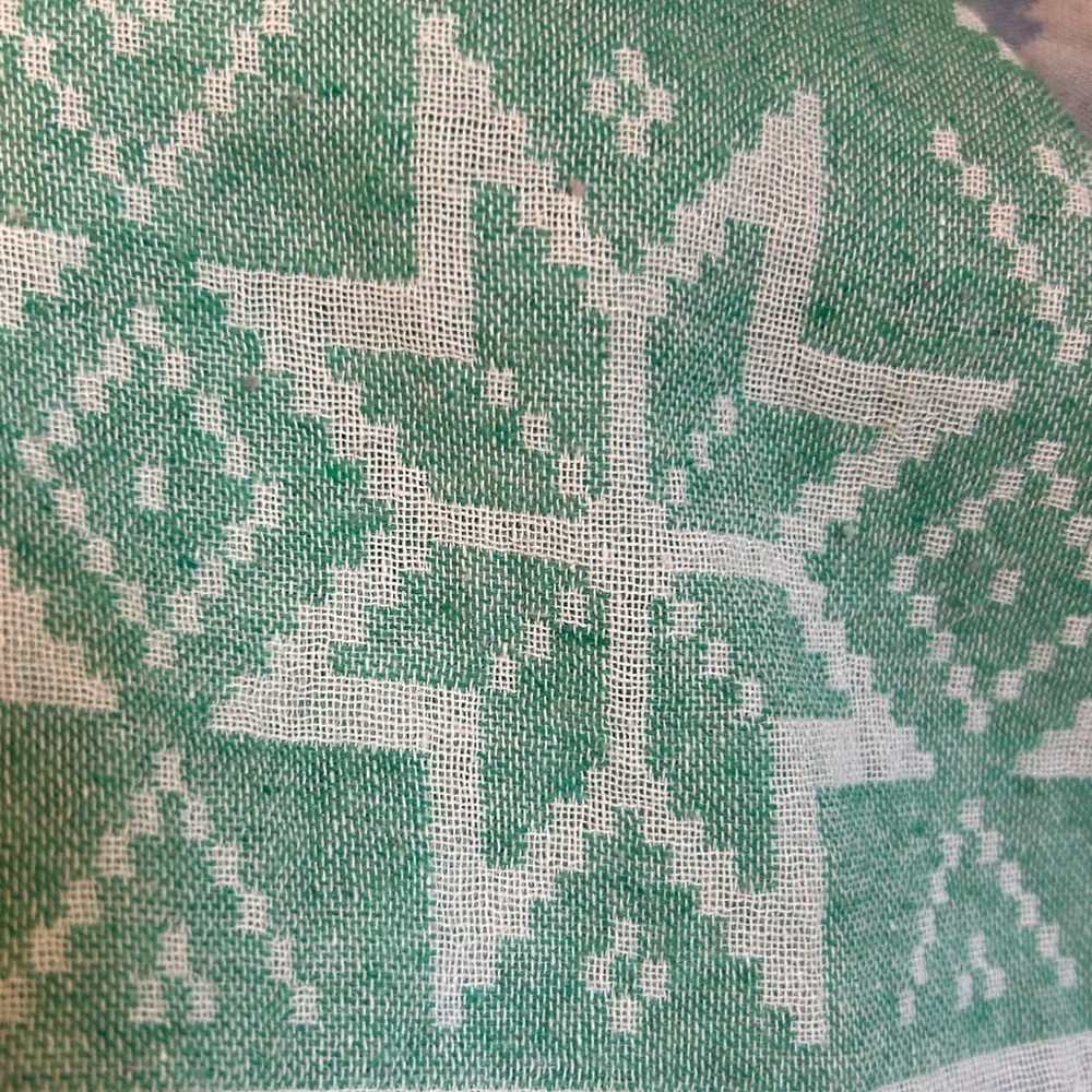 Hand Made Loom Set Reindeer Snowflake Winter’s Red Green Blue Towel Set 2 PC NEW - Picture 10 of 16